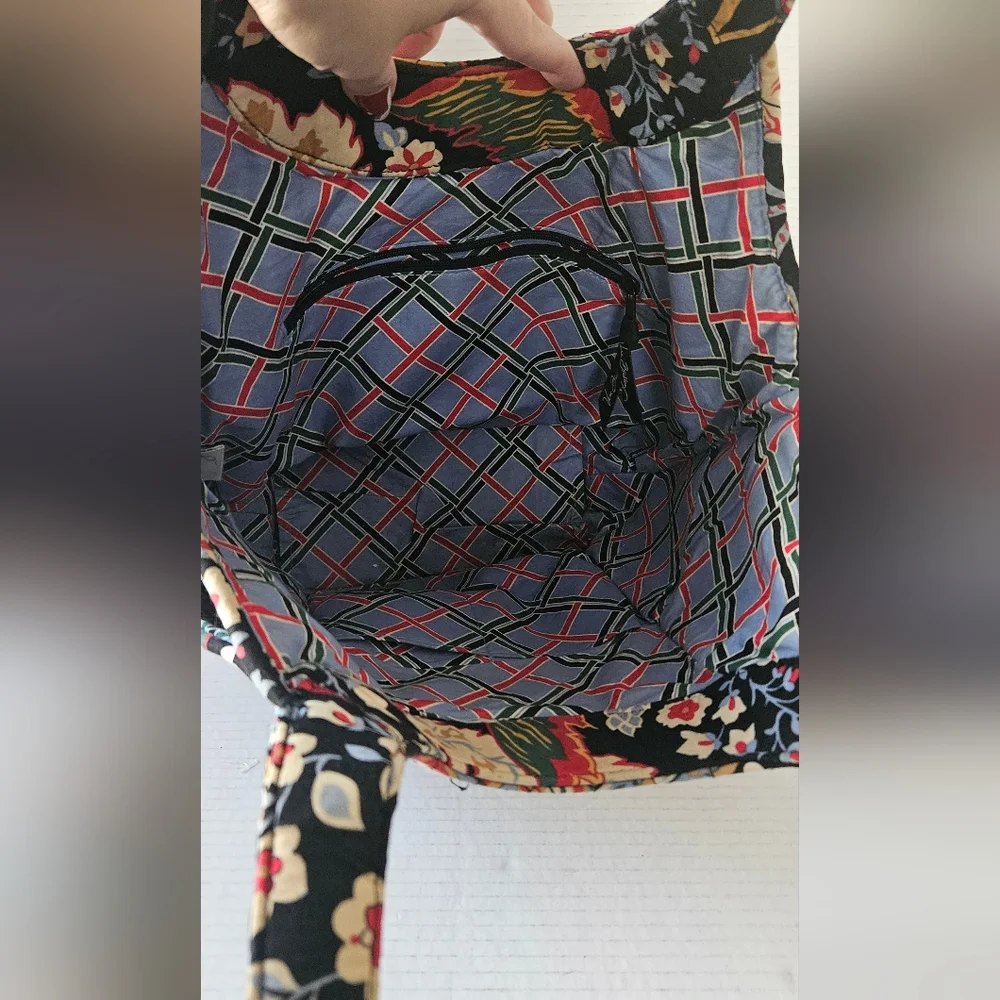 Vera Bradley Versailles black multicolor floral large‎ shoulder bag